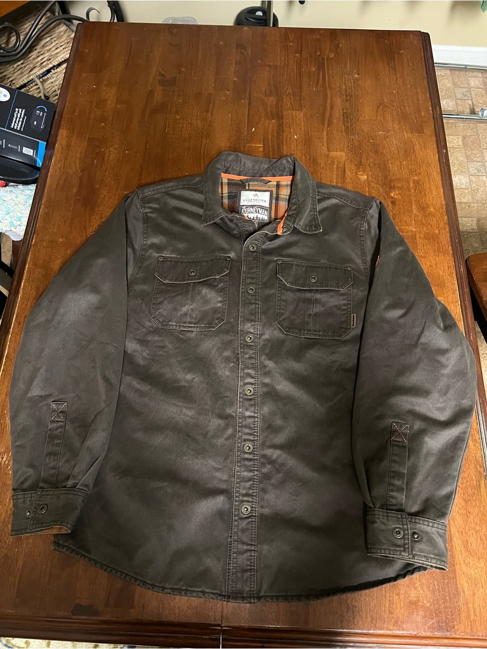 Legendary Whitetails Journeyman Flannel Shacket Size Large